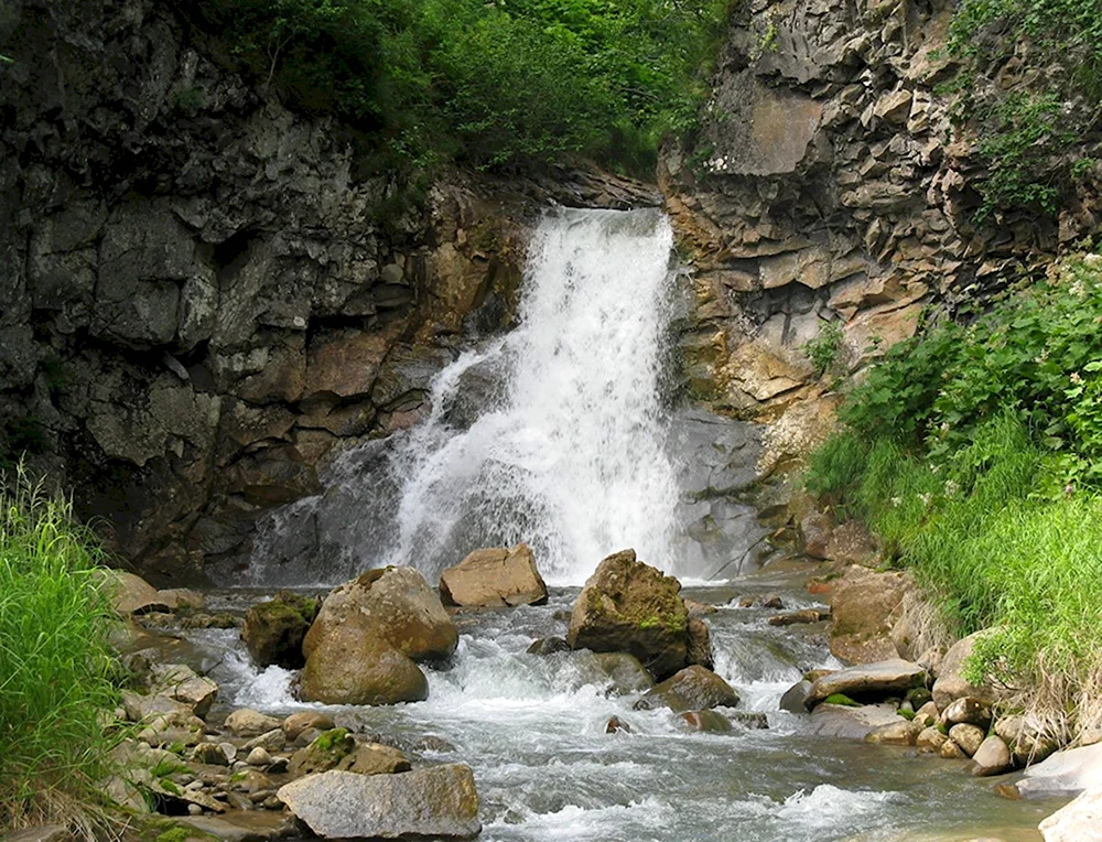 Кроноцкий заповедник водопады