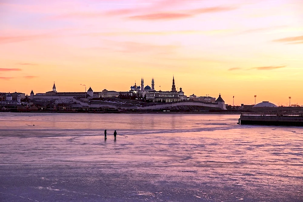 Река Волга Казань Кремль
