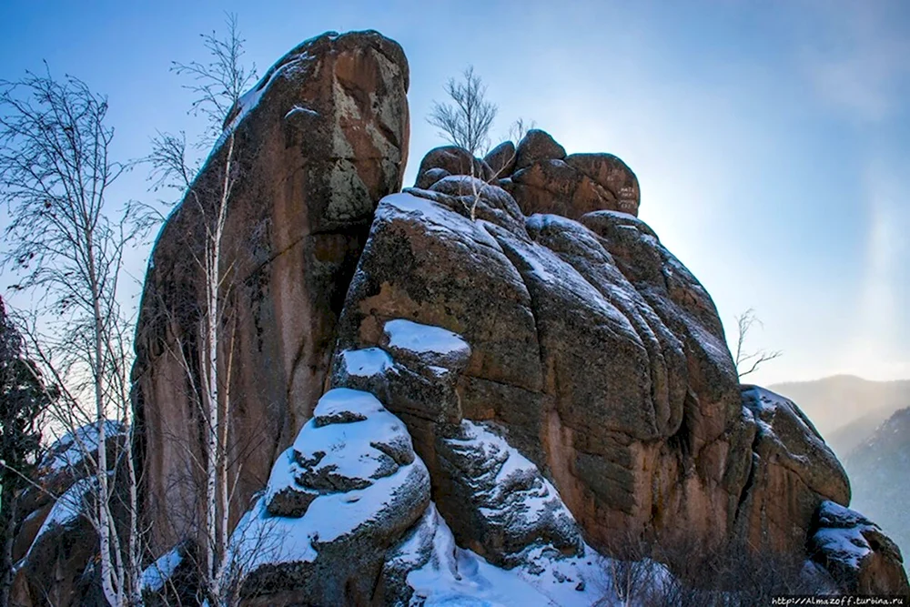 Сиенит Красноярские столбы