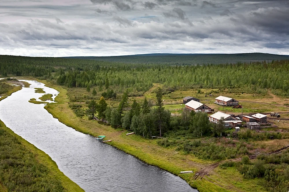 Тура река Эвенкийский район Красноярский край