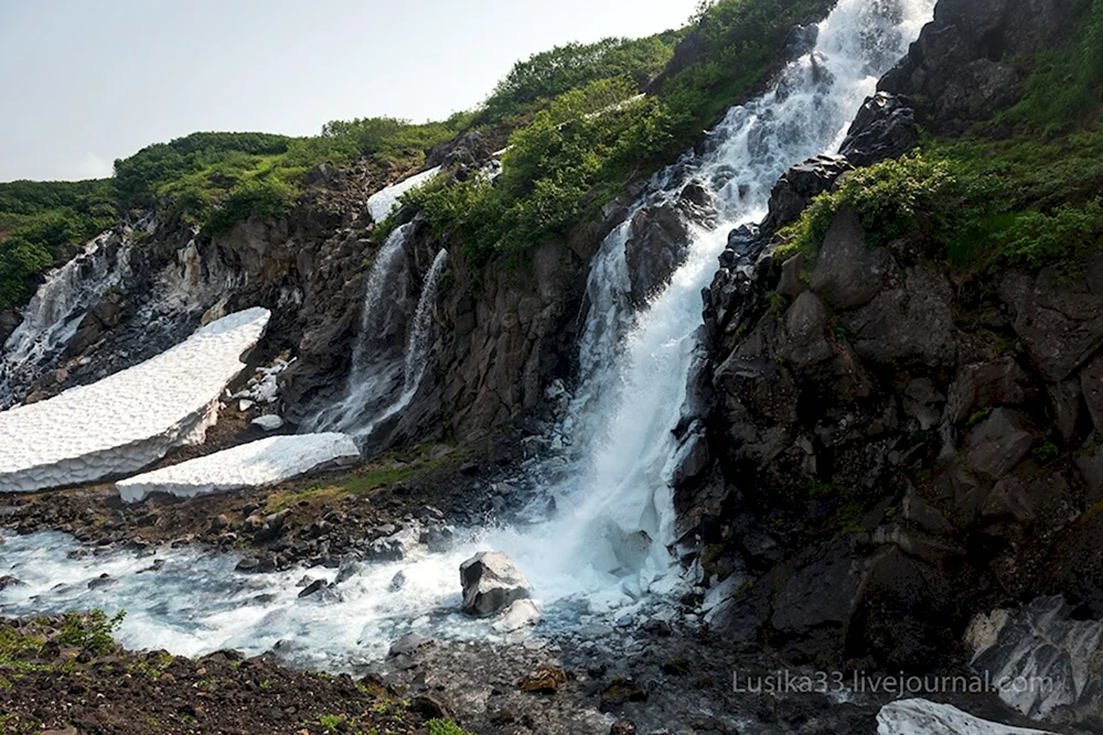 Вилючинский водопад Камчатка