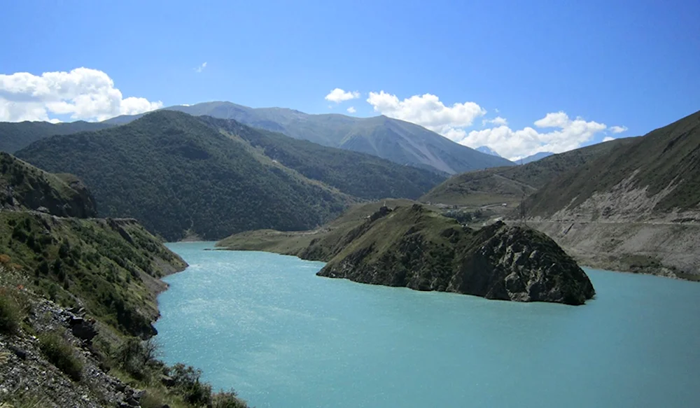 Водохранилище Зарамаг Северная Осетия
