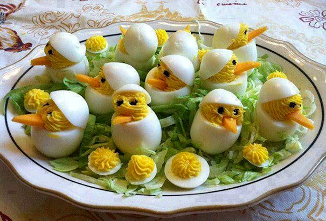 Украшение фаршированных яиц