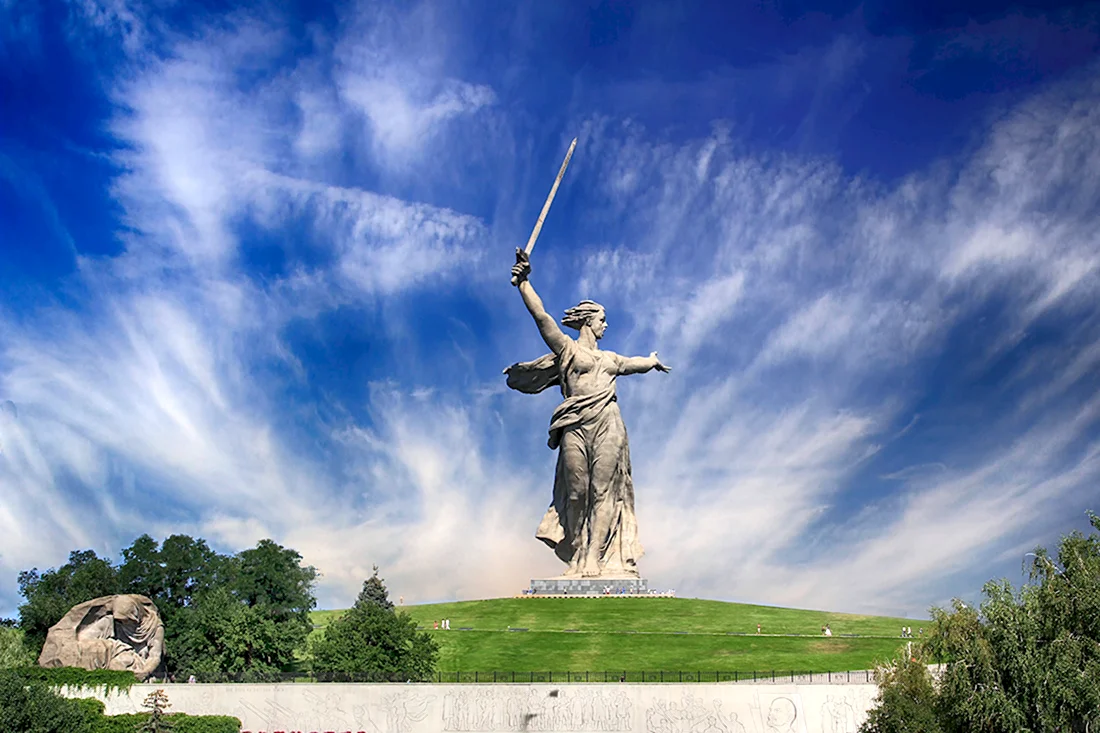 Волгоград Родина мать Мамаев Курган