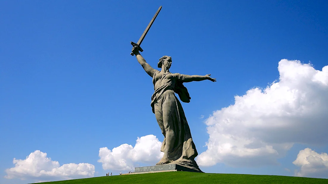 Волгоград Родина мать Мамаев Курган