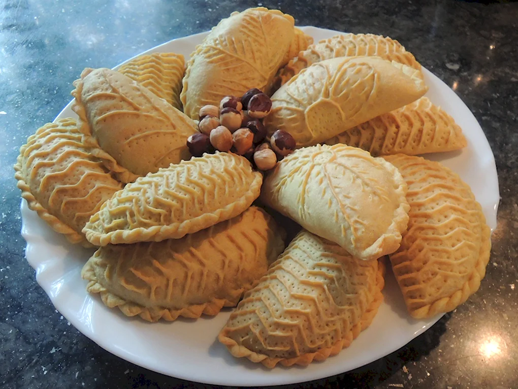 Азербайджанская кухня Шакер бура