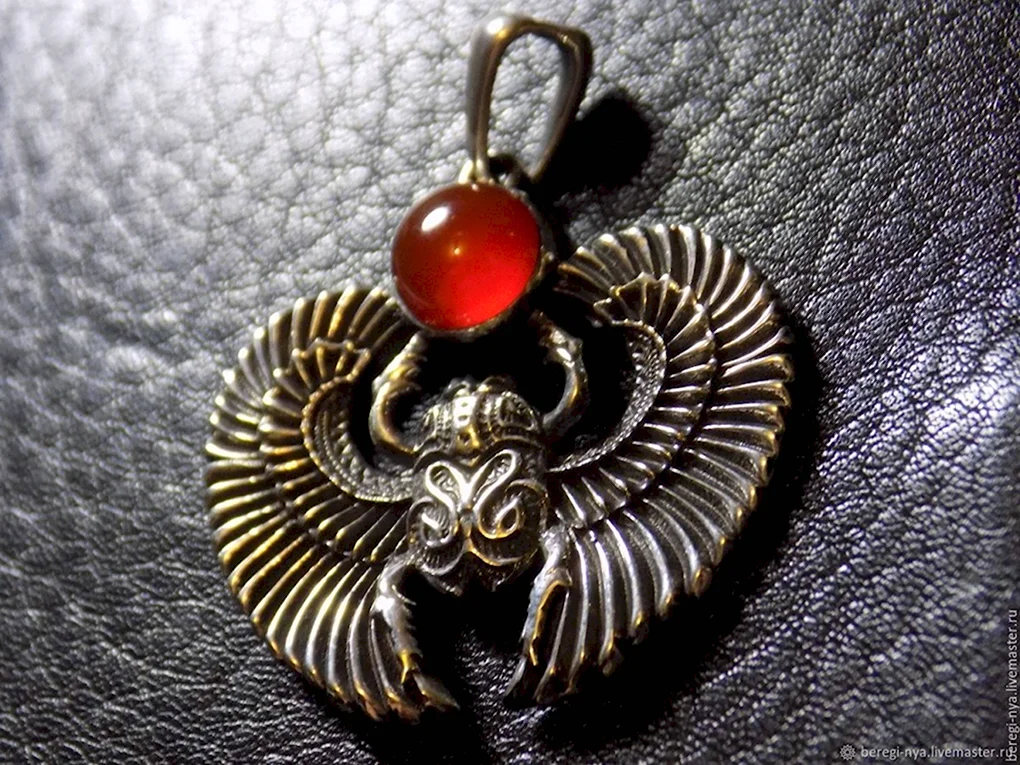 Египетский амулет Жук скарабей