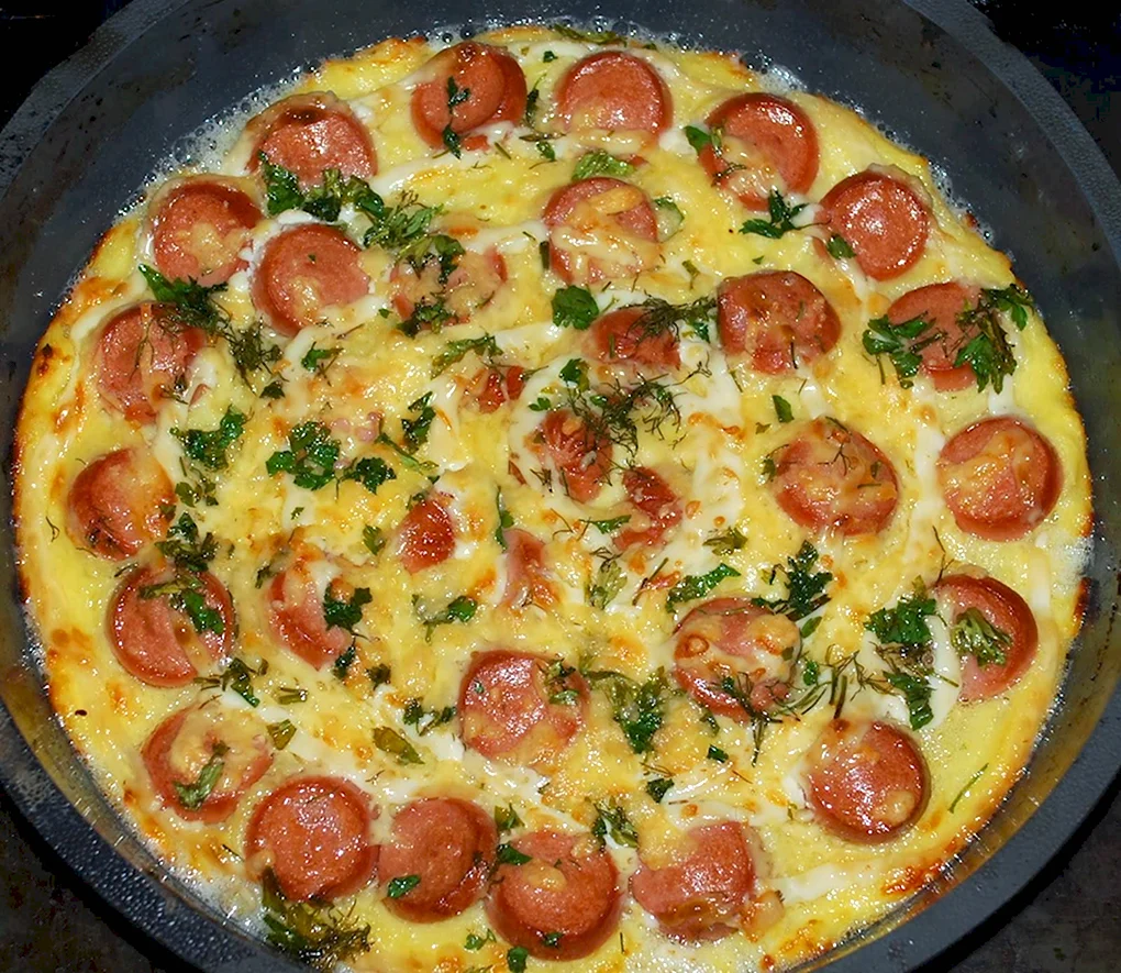 Картофельная запеканка с сосисками