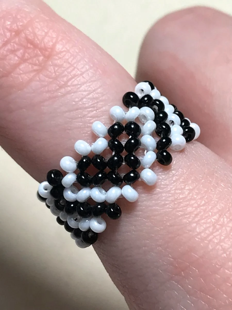 Кольца из бисера