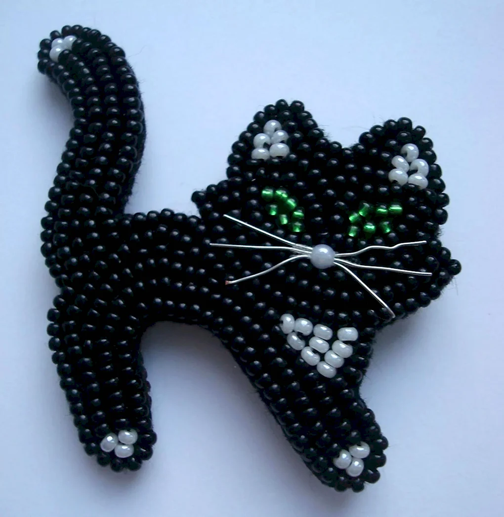 Кот из бисера