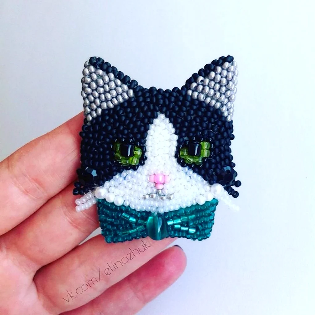 Котик из бисера