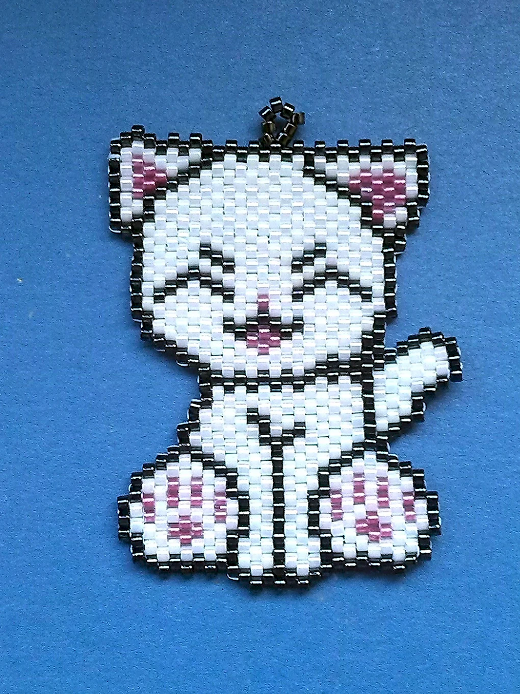 Котик из бисера