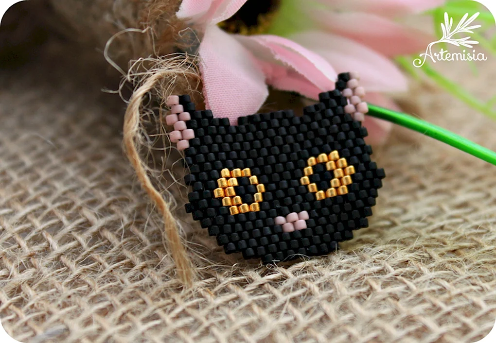 Котик из бисера
