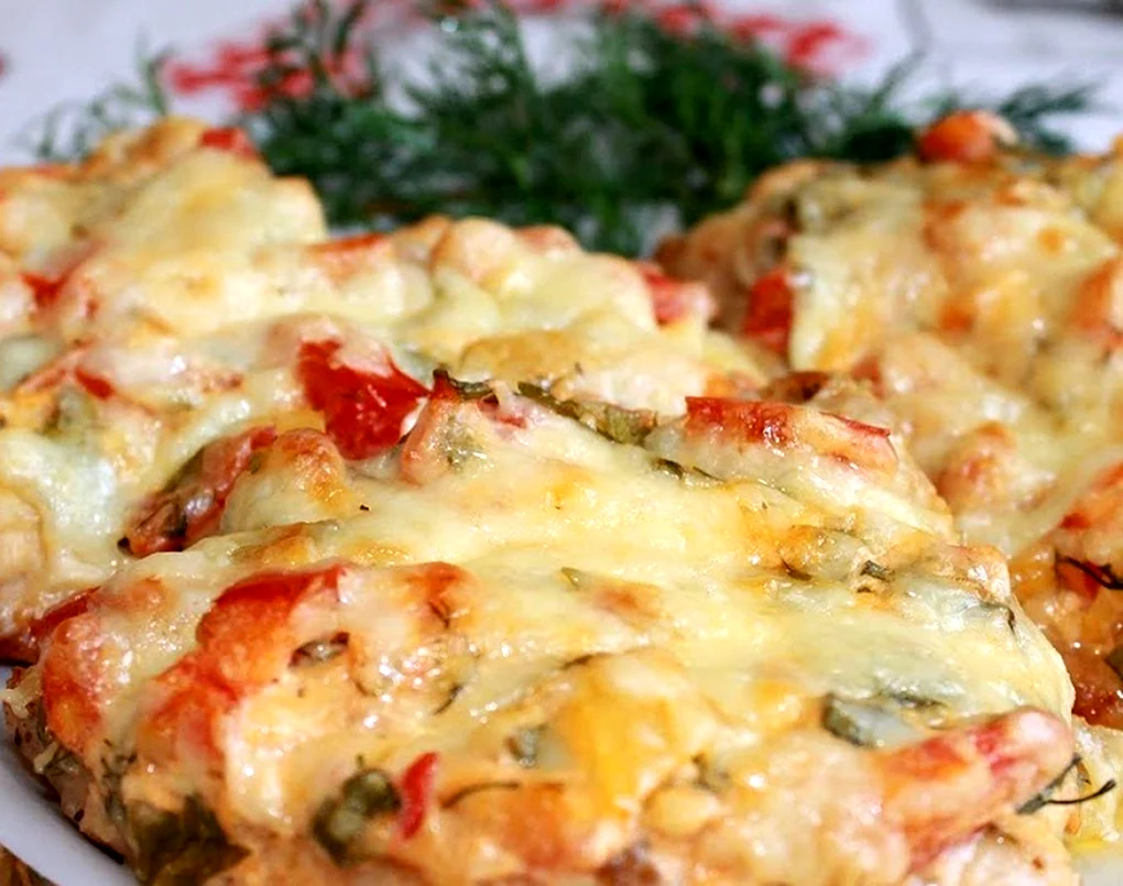 Куриная грудка под шубой в духовке