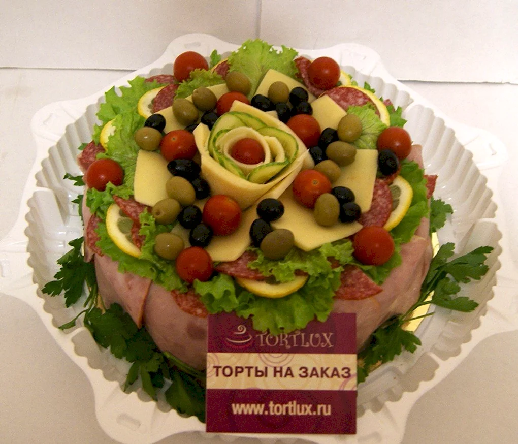 Мясной торт