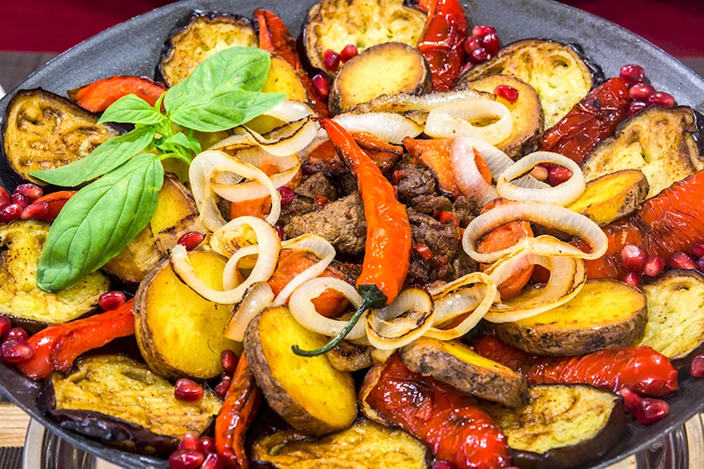 Национальная кухня Азербайджана Kabab
