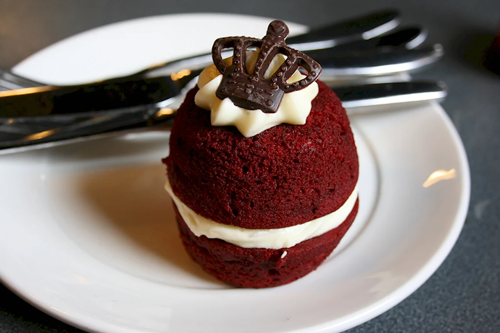Сандей «Frrrozen Haute Chocolate»