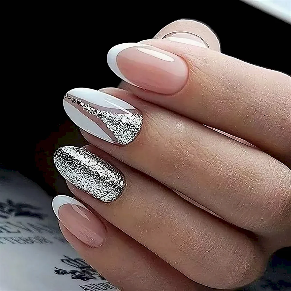 Серебряные ногти