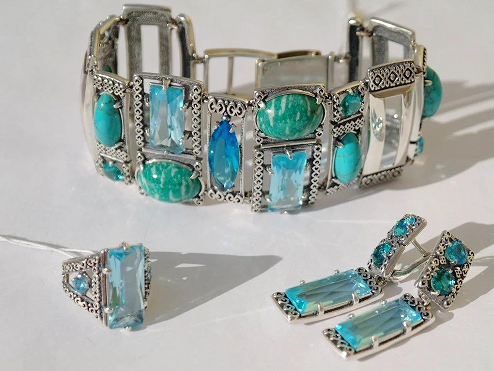 Серебряные украшения