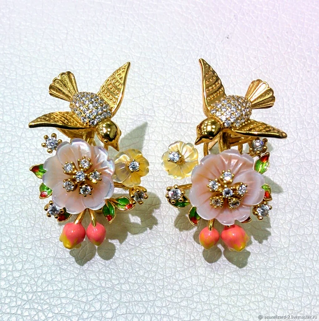 Серьги с кораллом в золоте