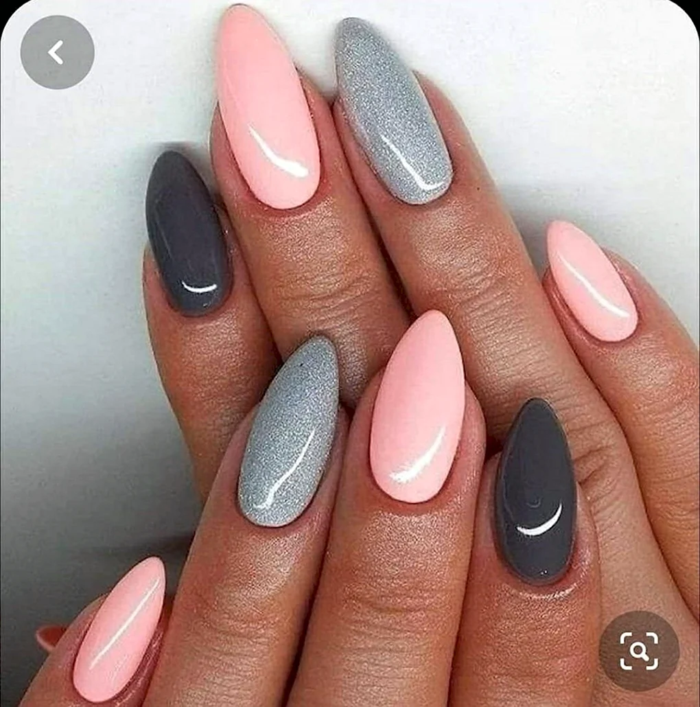 Серо-розовый маникюр