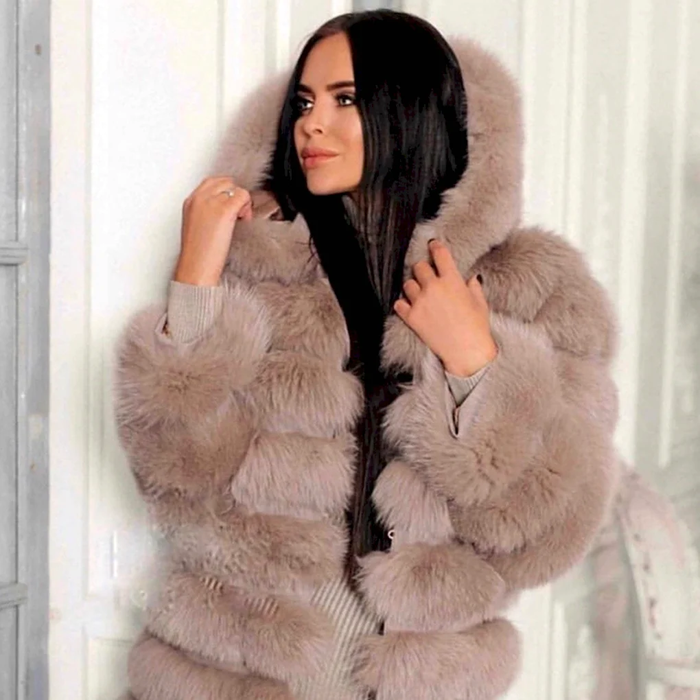 Шуба из песца Снежная Королева