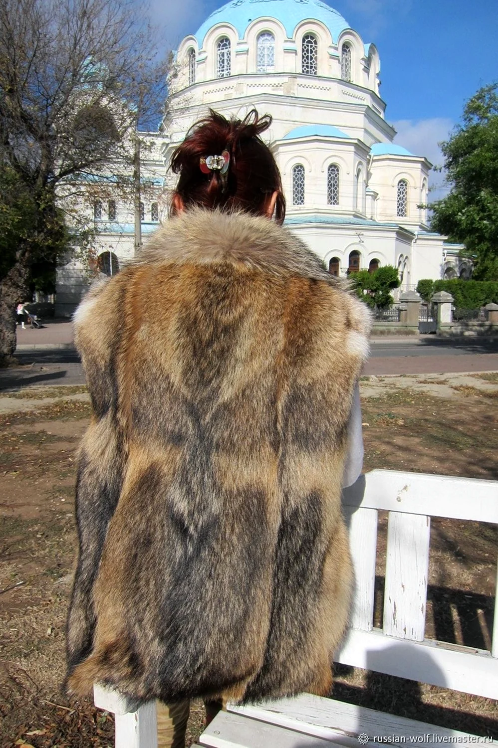 Шуба волк женская