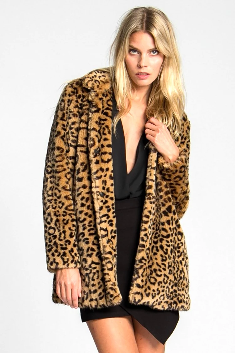 Sisley Leopard шубка