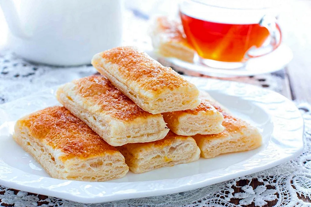 Слойки с сахаром