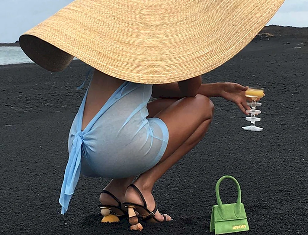 Соломенная шляпа Jacquemus