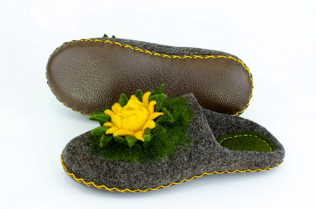 Тапочки floare войлочные