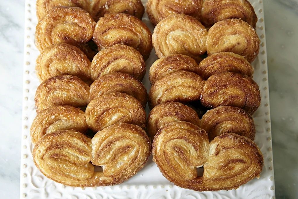 Ушки слоеные
