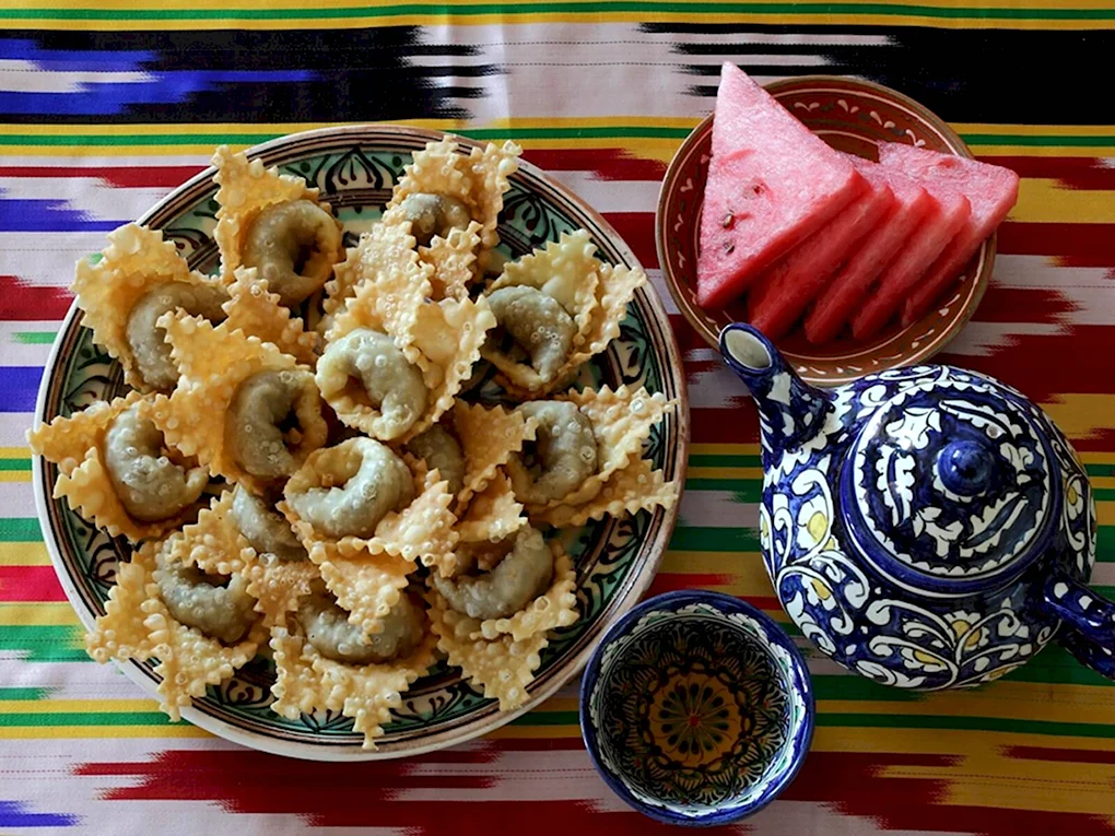 Узбекские пельмени Чучвара