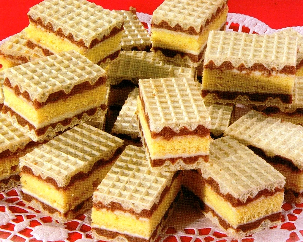 Вафельное пирожное