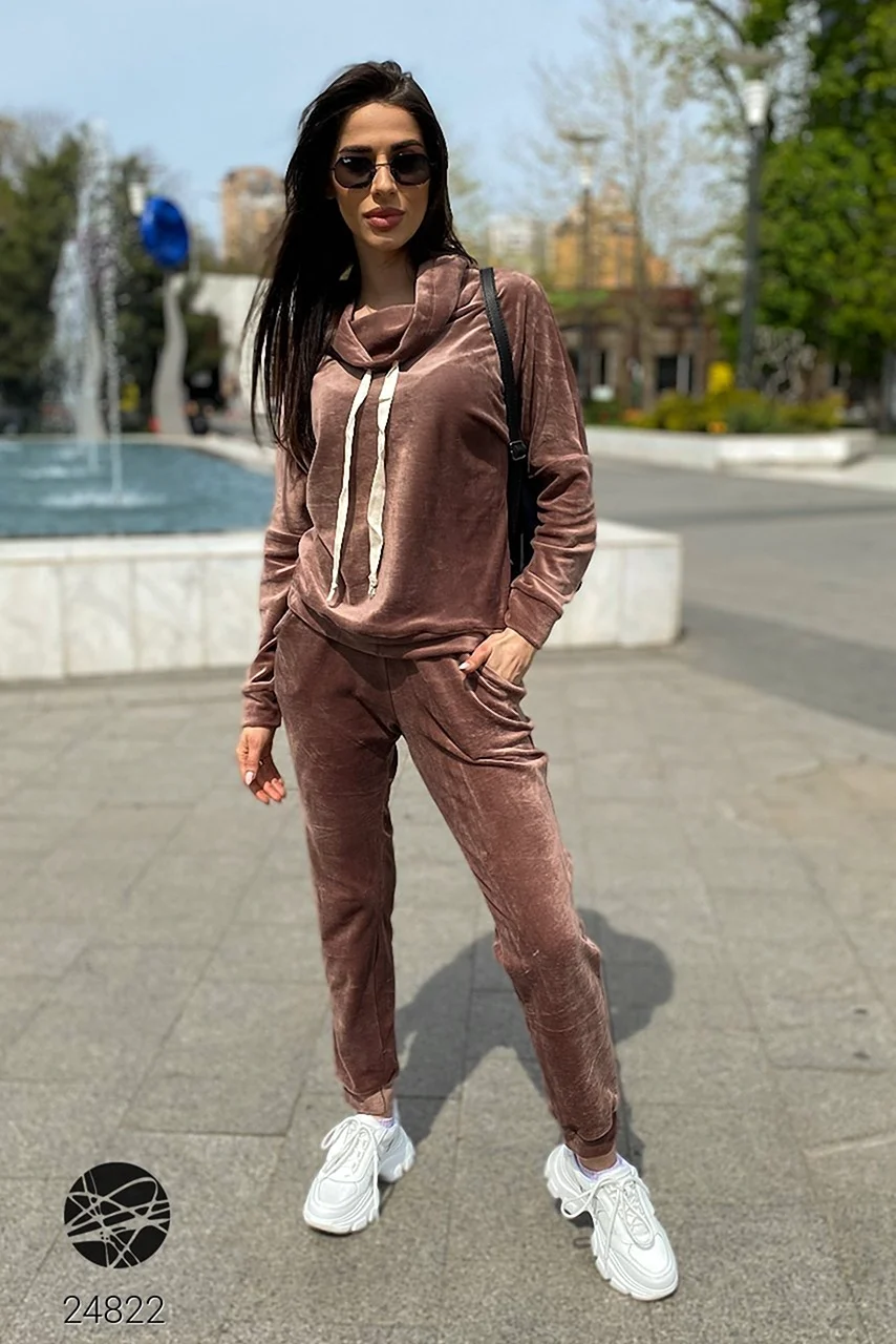 Vilana костюм велюр
