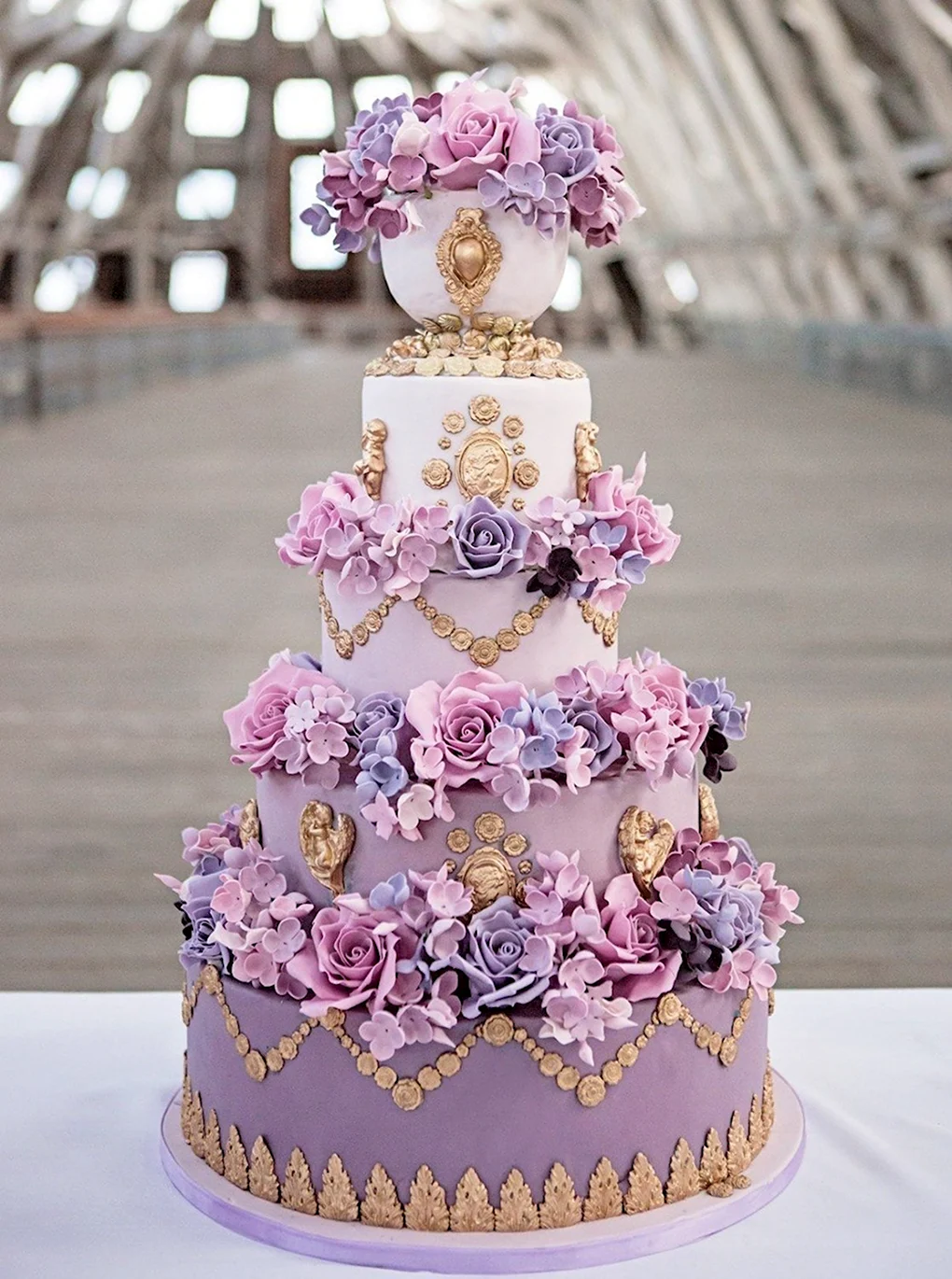 Wedding Cake with Flowers